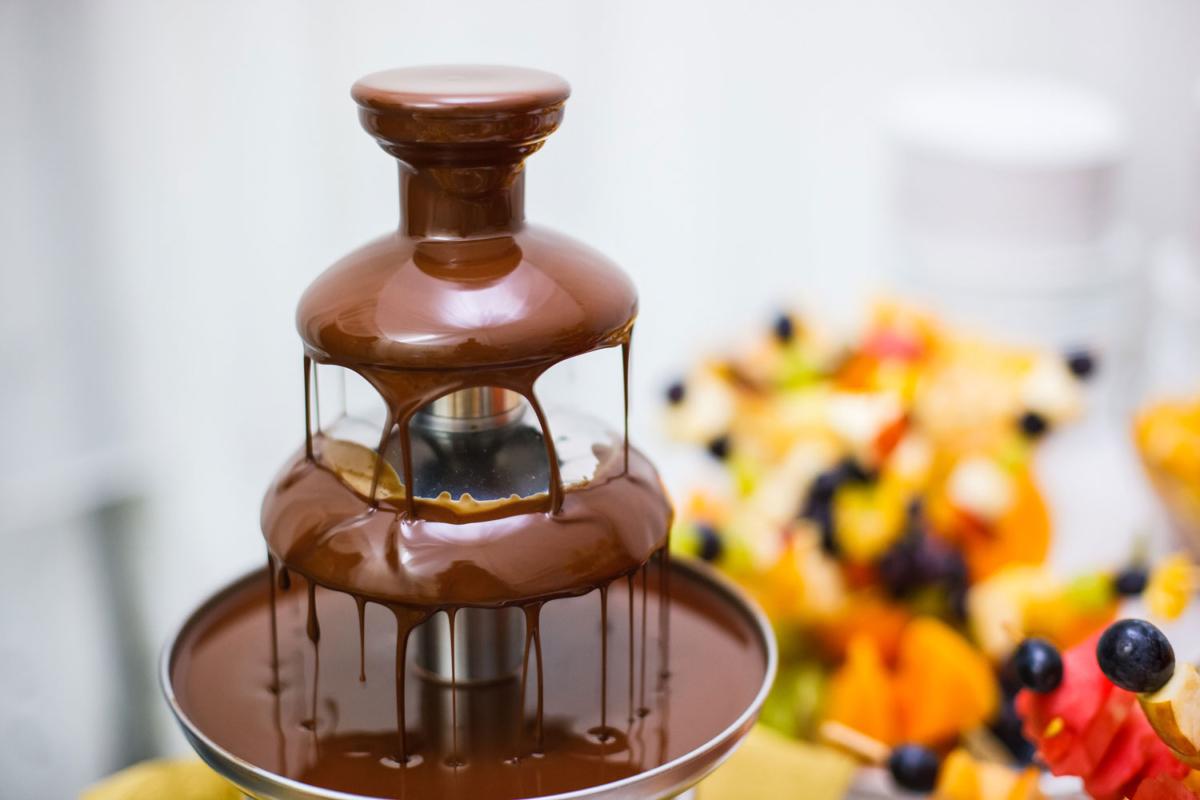 Шоколадный фонтан. Chocolate Fountain